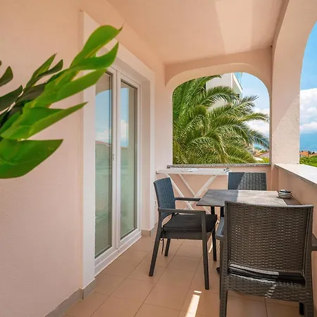Apartments Gerta With Terrace Baska  Exterior photo