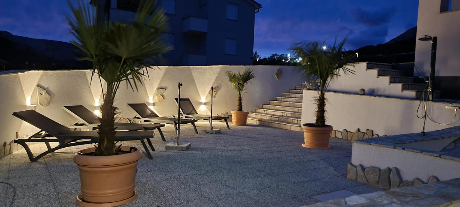 Apartment Gerta With Terrace